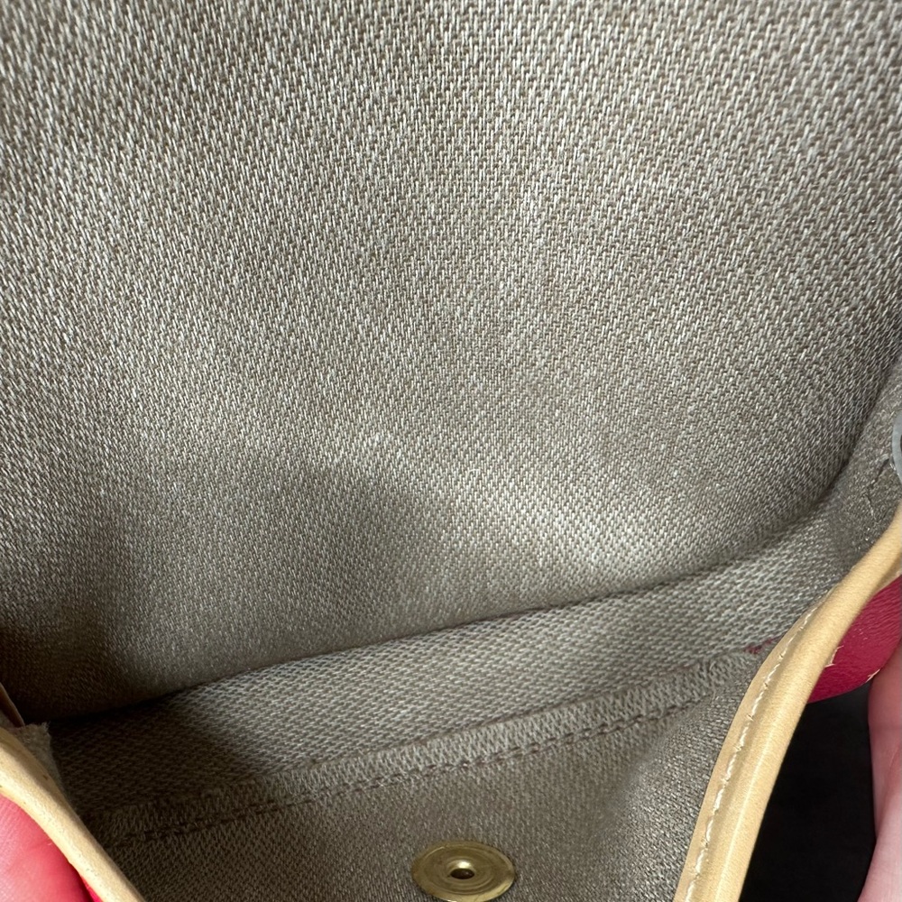 Y2K Dooney & Bourke Red Canvas Wristlet with Tan Leather Trim - Picture 6 of 10